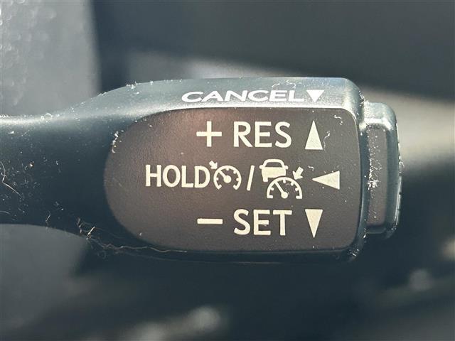 C-HR G 純正9インチナビ バックカメラ ビルトインETC トヨタセーフティセンス レーダークルーズコントロール ブラインドスポットモニター コーナーセンサー ハーフレザーシート 前席シートヒーター(12枚目)