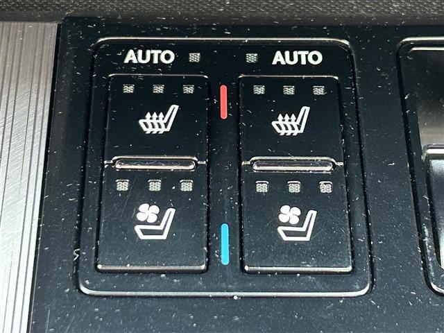 RX RX450h Fスポーツ 純正ナビ 全方位 革温冷席 AC100V HUD ACC ドラレコ ETC 衝突軽減 横滑り防止 コーナーセンサー レーンキープ パワーバックドア ステアリングヒーター オートライト BSM 純正AW(34枚目)