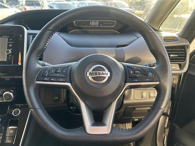 セレナ ハイウェイスター V(7枚目)