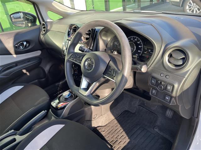 ノート e-パワー X シーギア 純正7インチナビ アラウンドビューモニター ETC レーダークルーズコントロール エマージェンシーブレーキ LEDヘッドライト オートライト ステアリングスイッチ ドライブレコーダー(22枚目)