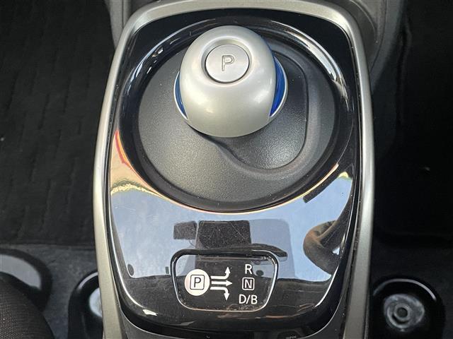 ノート e-パワー X シーギア 純正7インチナビ アラウンドビューモニター ETC レーダークルーズコントロール エマージェンシーブレーキ LEDヘッドライト オートライト ステアリングスイッチ ドライブレコーダー(35枚目)