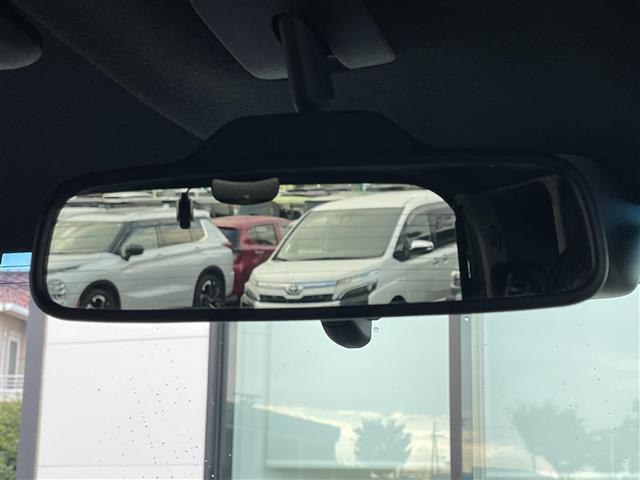 N-BOXカスタム Lターボ 純正8インチナビ バックカメラ 両側パワスラ ETC ドラレコ シートヒーター パドルシフト ハーフレザーシート ステリモ 衝突軽減ブレーキ レーダークルコン LEDヘッドライト オートライト(5枚目)