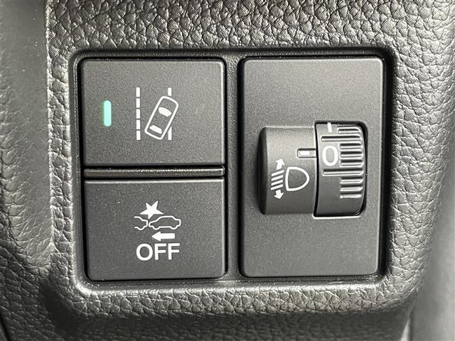 N-BOXカスタム Lターボ 純正8インチナビ バックカメラ 両側パワスラ ETC ドラレコ シートヒーター パドルシフト ハーフレザーシート ステリモ 衝突軽減ブレーキ レーダークルコン LEDヘッドライト オートライト(37枚目)