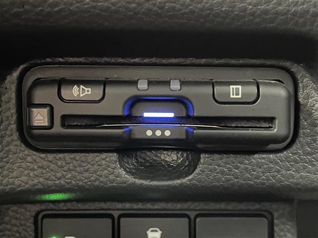 N-BOXカスタム Lターボ 純正8インチナビ バックカメラ 両側パワスラ ETC ドラレコ シートヒーター パドルシフト ハーフレザーシート ステリモ 衝突軽減ブレーキ レーダークルコン LEDヘッドライト オートライト(39枚目)