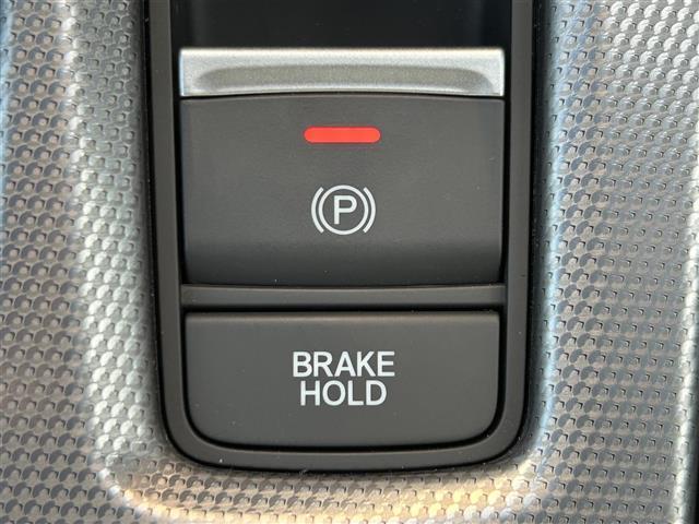 シビック タイプR レーシングブラックパッケージ 純正ナビ Bカメ 衝突軽減 ACC ETC BSM コーナーセンサー 横滑り防止 レーンキープ 置くだけ充電 電動パーキング オートホールド ETC LEDヘッドライト オートライト プッシュスタート(33枚目)