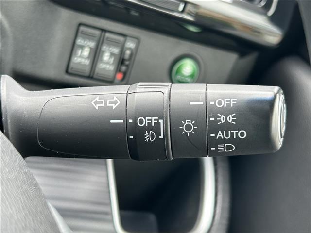 ステップワゴンスパーダ スパーダ・クールスピリット 純正ナビ 全方位カメラ 純正フリップダウンモニター ドラレコ 両側パワスラ ETC シートヒーター オートライト 衝突軽減ブレーキ クルーズコントロール パドルシフト ステアリングリモコン(12枚目)