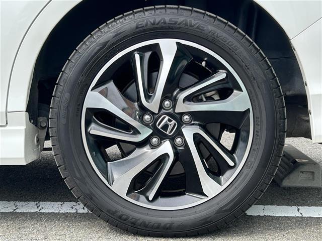 ステップワゴンスパーダ スパーダ・クールスピリット 純正ナビ 全方位カメラ 純正フリップダウンモニター ドラレコ 両側パワスラ ETC シートヒーター オートライト 衝突軽減ブレーキ クルーズコントロール パドルシフト ステアリングリモコン(22枚目)