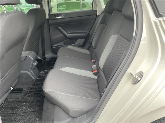 ポロ TSIアクティブ 純正ディスプレイオーディオ バックカメラ 前後ドラレコ ETC2.0 ステリモ パドルシフト 前後コーナーセンサー 置くだけ充電器 レーダークルコン LEDヘッドライト オートライト Pスタート(29枚目)