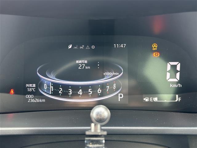 ライズ Ｚ　社外９インチナビ　バックカメラ　ビルトインＥＴＣ　ドライブレコーダー　レーダークルーズコントロール　クリアランスソナー　前席シートヒーター　革ステアリング　ステアリングスイッチ　オートライト（7枚目）