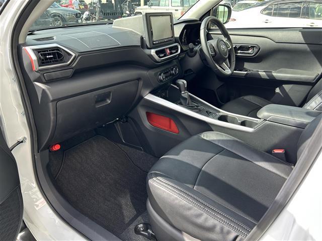 ライズ Ｚ　社外９インチナビ　バックカメラ　ビルトインＥＴＣ　ドライブレコーダー　レーダークルーズコントロール　クリアランスソナー　前席シートヒーター　革ステアリング　ステアリングスイッチ　オートライト（24枚目）