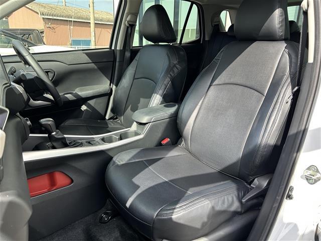 ライズ Ｚ　社外９インチナビ　バックカメラ　ビルトインＥＴＣ　ドライブレコーダー　レーダークルーズコントロール　クリアランスソナー　前席シートヒーター　革ステアリング　ステアリングスイッチ　オートライト（25枚目）