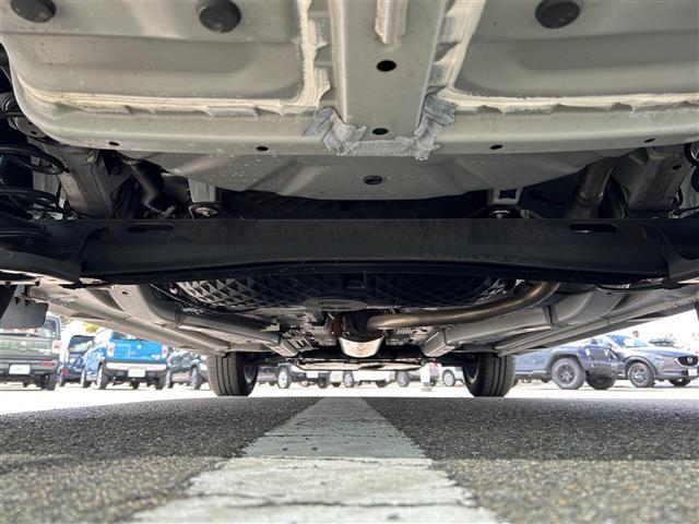 ライズ Ｚ　社外９インチナビ　バックカメラ　ビルトインＥＴＣ　ドライブレコーダー　レーダークルーズコントロール　クリアランスソナー　前席シートヒーター　革ステアリング　ステアリングスイッチ　オートライト（41枚目）