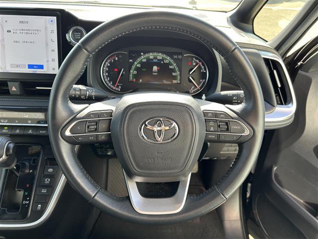 ヴォクシー Ｓ－Ｚ　純正コネクティッドナビ　バックカメラ　ビルトインＥＴＣ２．０　トヨタセーフティセンス　両側パワースライドドア　ハーフレザーシート　シートヒーター　クリアランスソナー　オートライト　純正ＡＷ（8枚目）