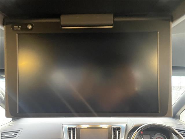 ヴェルファイア ２．５Ｚ　ゴールデンアイズ　純正ナビ　フルセグＴＶ　Ｂカメ　純正フリップダウンモニター　デジタルインナーミラー　両側電動扉　衝突軽減　追従走行　ドラレコ　ビルトインＥＴＣ　ＰＢドア　純正ＡＷ　ＬＥＤヘッド（5枚目）