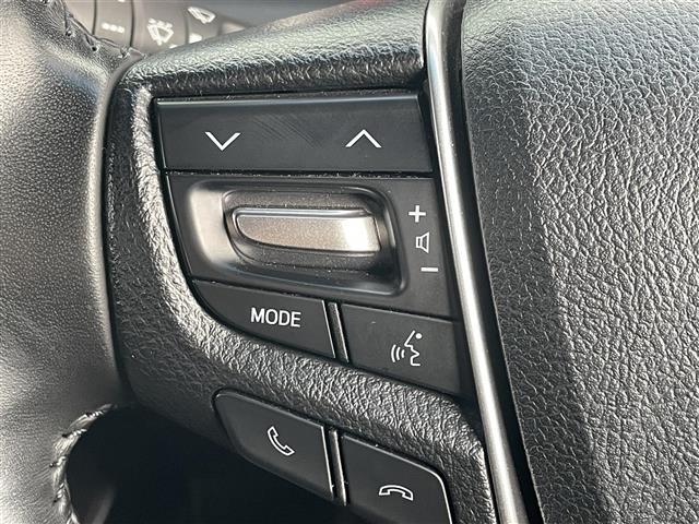 ヴェルファイア ２．５Ｚ　ゴールデンアイズ　純正ナビ　フルセグＴＶ　Ｂカメ　純正フリップダウンモニター　デジタルインナーミラー　両側電動扉　衝突軽減　追従走行　ドラレコ　ビルトインＥＴＣ　ＰＢドア　純正ＡＷ　ＬＥＤヘッド（9枚目）