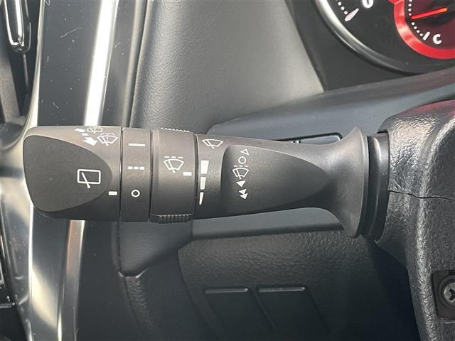 ヴェルファイア ２．５Ｚ　ゴールデンアイズ　純正ナビ　フルセグＴＶ　Ｂカメ　純正フリップダウンモニター　デジタルインナーミラー　両側電動扉　衝突軽減　追従走行　ドラレコ　ビルトインＥＴＣ　ＰＢドア　純正ＡＷ　ＬＥＤヘッド（11枚目）