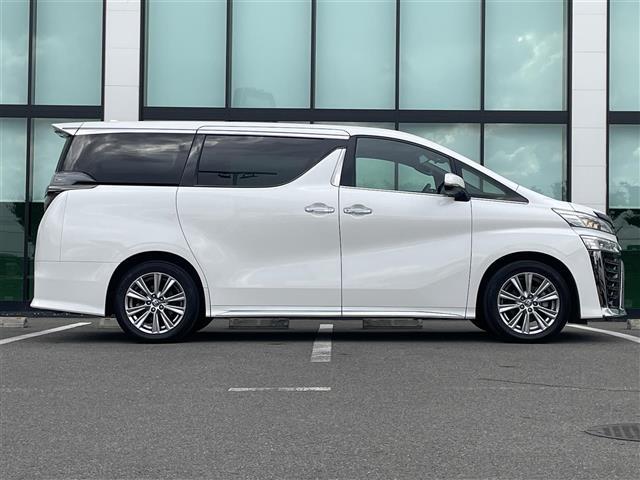 ヴェルファイア ２．５Ｚ　ゴールデンアイズ　純正ナビ　フルセグＴＶ　Ｂカメ　純正フリップダウンモニター　デジタルインナーミラー　両側電動扉　衝突軽減　追従走行　ドラレコ　ビルトインＥＴＣ　ＰＢドア　純正ＡＷ　ＬＥＤヘッド（18枚目）