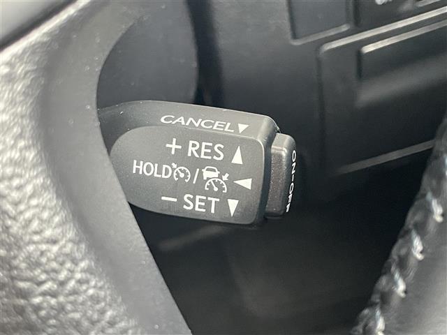 ヴェルファイア ２．５Ｚ　ゴールデンアイズ　純正ナビ　フルセグＴＶ　Ｂカメ　純正フリップダウンモニター　デジタルインナーミラー　両側電動扉　衝突軽減　追従走行　ドラレコ　ビルトインＥＴＣ　ＰＢドア　純正ＡＷ　ＬＥＤヘッド（20枚目）