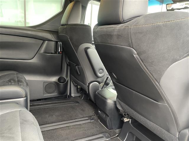 ヴェルファイア ２．５Ｚ　ゴールデンアイズ　純正ナビ　フルセグＴＶ　Ｂカメ　純正フリップダウンモニター　デジタルインナーミラー　両側電動扉　衝突軽減　追従走行　ドラレコ　ビルトインＥＴＣ　ＰＢドア　純正ＡＷ　ＬＥＤヘッド（28枚目）