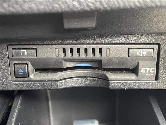 ヴェルファイア ２．５Ｚ　ゴールデンアイズ　純正ナビ　フルセグＴＶ　Ｂカメ　純正フリップダウンモニター　デジタルインナーミラー　両側電動扉　衝突軽減　追従走行　ドラレコ　ビルトインＥＴＣ　ＰＢドア　純正ＡＷ　ＬＥＤヘッド（39枚目）