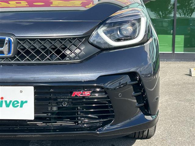 フィット ｅ：ＨＥＶ　ＲＳ　衝突軽減　純正ＡＷ　ＥＴＣ　ＡＣＣ　ドラレコ　Ｂカメ　純正ディスプレイオーディオ　横滑り防止機能　レーンキープアシスト　コーナーセンサー　電動パーキング　オートホールド　ＬＥＤヘッドライト（19枚目）