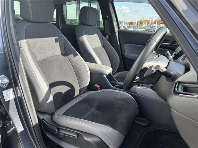 フィット ｅ：ＨＥＶ　ＲＳ　衝突軽減　純正ＡＷ　ＥＴＣ　ＡＣＣ　ドラレコ　Ｂカメ　純正ディスプレイオーディオ　横滑り防止機能　レーンキープアシスト　コーナーセンサー　電動パーキング　オートホールド　ＬＥＤヘッドライト（23枚目）