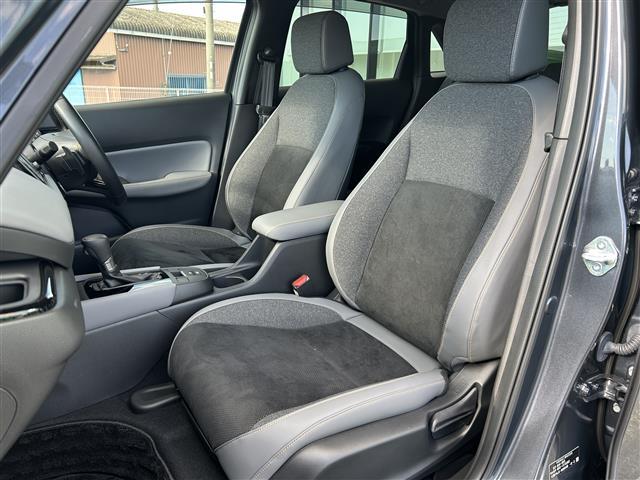 フィット ｅ：ＨＥＶ　ＲＳ　衝突軽減　純正ＡＷ　ＥＴＣ　ＡＣＣ　ドラレコ　Ｂカメ　純正ディスプレイオーディオ　横滑り防止機能　レーンキープアシスト　コーナーセンサー　電動パーキング　オートホールド　ＬＥＤヘッドライト（25枚目）