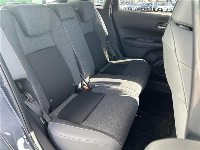 フィット ｅ：ＨＥＶ　ＲＳ　衝突軽減　純正ＡＷ　ＥＴＣ　ＡＣＣ　ドラレコ　Ｂカメ　純正ディスプレイオーディオ　横滑り防止機能　レーンキープアシスト　コーナーセンサー　電動パーキング　オートホールド　ＬＥＤヘッドライト（28枚目）