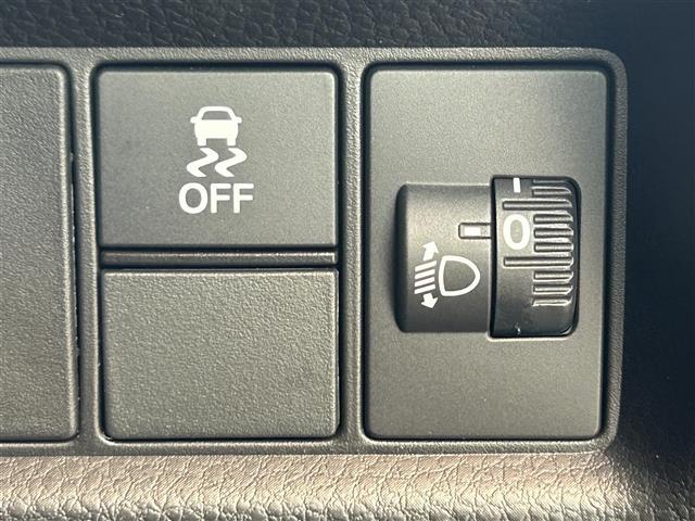 フィット ｅ：ＨＥＶ　ＲＳ　衝突軽減　純正ＡＷ　ＥＴＣ　ＡＣＣ　ドラレコ　Ｂカメ　純正ディスプレイオーディオ　横滑り防止機能　レーンキープアシスト　コーナーセンサー　電動パーキング　オートホールド　ＬＥＤヘッドライト（35枚目）