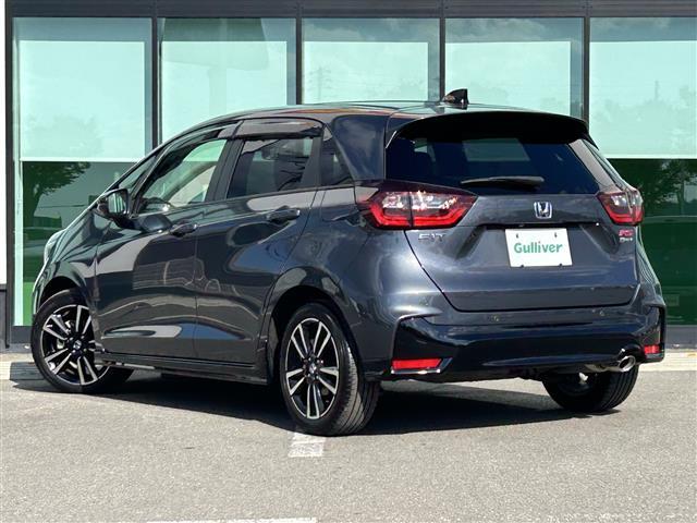 フィット ｅ：ＨＥＶ　ＲＳ　衝突軽減　純正ＡＷ　ＥＴＣ　ＡＣＣ　ドラレコ　Ｂカメ　純正ディスプレイオーディオ　横滑り防止機能　レーンキープアシスト　コーナーセンサー　電動パーキング　オートホールド　ＬＥＤヘッドライト（43枚目）