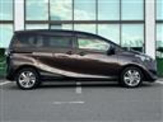 シエンタ X 純正7インチナビ フルセグTV Bluetooth バックカメラ ビルトインETC 純正ドライブレコーダー 左側パワースライドドア 運転席シートヒーター オートライト フォグランプ(19枚目)