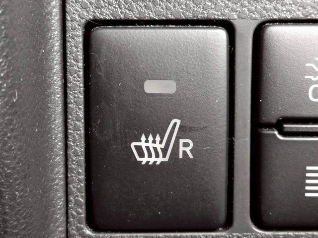 タント カスタムＸ　トップエディションＳＡＩＩＩ　純正ナビ　全方位　両側電動扉　温席　衝突軽減　フルセグＴＶ　横滑り防止機能　アイドリングストップ　ＥＴＣ　ＬＥＤヘッドライト　オートライト　オートマチックハイビーム　フォグランプ　プッシュスタート（35枚目）