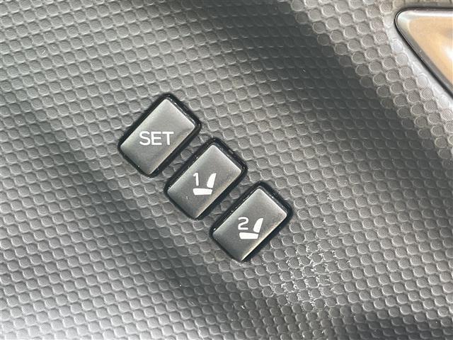 フォレスター アドバンス　純正ナビ　１オナ　デジミラ　温席　ドラレコ　Ｂカメ　フルセグＴＶ　ＴＶキャンセラー　横滑り防止　ＢＳＭ　レーンキープアシスト　衝突軽減　パワーシート　パワーバックドア　ステアリングヒーター　純正マット（34枚目）