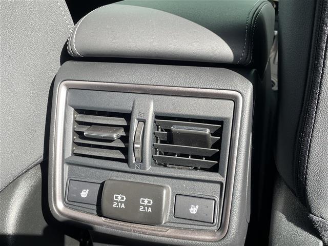 フォレスター アドバンス　純正ナビ　１オナ　デジミラ　温席　ドラレコ　Ｂカメ　フルセグＴＶ　ＴＶキャンセラー　横滑り防止　ＢＳＭ　レーンキープアシスト　衝突軽減　パワーシート　パワーバックドア　ステアリングヒーター　純正マット（38枚目）