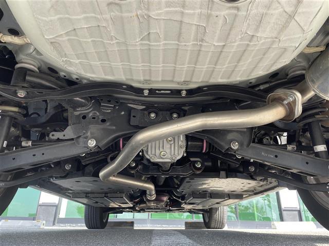 フォレスター アドバンス　純正ナビ　１オナ　デジミラ　温席　ドラレコ　Ｂカメ　フルセグＴＶ　ＴＶキャンセラー　横滑り防止　ＢＳＭ　レーンキープアシスト　衝突軽減　パワーシート　パワーバックドア　ステアリングヒーター　純正マット（41枚目）