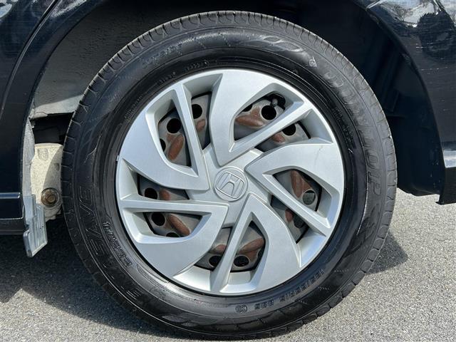 フリード＋ Ｇ　純正ＤＯ　両側パワースライドドア　ドライブレコーダー　ＥＴＣ　横滑り防止　プッシュスタート　オートエアコン　アイドリングストップ　スマートキー　純正マット　ハロゲンヘッドライト（20枚目）