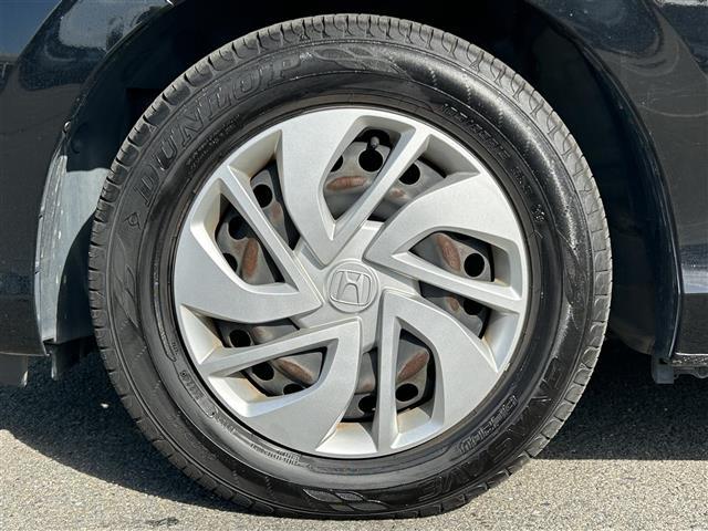 フリード＋ Ｇ　純正ＤＯ　両側パワースライドドア　ドライブレコーダー　ＥＴＣ　横滑り防止　プッシュスタート　オートエアコン　アイドリングストップ　スマートキー　純正マット　ハロゲンヘッドライト（21枚目）