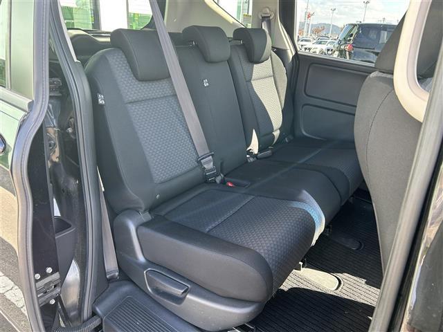 フリード＋ Ｇ　純正ＤＯ　両側パワースライドドア　ドライブレコーダー　ＥＴＣ　横滑り防止　プッシュスタート　オートエアコン　アイドリングストップ　スマートキー　純正マット　ハロゲンヘッドライト（23枚目）