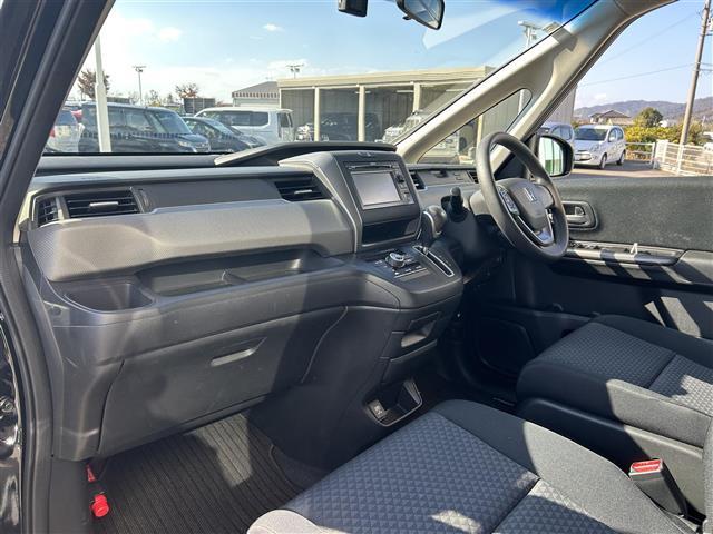 フリード＋ Ｇ　純正ＤＯ　両側パワースライドドア　ドライブレコーダー　ＥＴＣ　横滑り防止　プッシュスタート　オートエアコン　アイドリングストップ　スマートキー　純正マット　ハロゲンヘッドライト（27枚目）