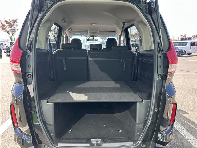 フリード＋ Ｇ　純正ＤＯ　両側パワースライドドア　ドライブレコーダー　ＥＴＣ　横滑り防止　プッシュスタート　オートエアコン　アイドリングストップ　スマートキー　純正マット　ハロゲンヘッドライト（28枚目）