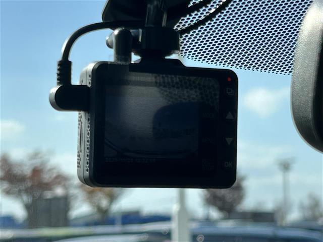 フリード＋ Ｇ　純正ＤＯ　両側パワースライドドア　ドライブレコーダー　ＥＴＣ　横滑り防止　プッシュスタート　オートエアコン　アイドリングストップ　スマートキー　純正マット　ハロゲンヘッドライト（38枚目）