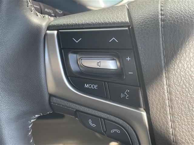 ランドクルーザープラド ＴＸ　Ｌパッケージ　マットブラックエディション　純正９インチナビ　全方位カメラ　パワーシート　シートヒーター　シートベンチレーション　ビルトインＥＴＣ２．０　レーダークルコン　ステリモ　ブラインドスポットモニター　オートライト　ＬＥＤヘッドライト（8枚目）