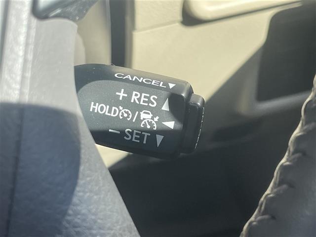 ランドクルーザープラド ＴＸ　Ｌパッケージ　マットブラックエディション　純正９インチナビ　全方位カメラ　パワーシート　シートヒーター　シートベンチレーション　ビルトインＥＴＣ２．０　レーダークルコン　ステリモ　ブラインドスポットモニター　オートライト　ＬＥＤヘッドライト（10枚目）