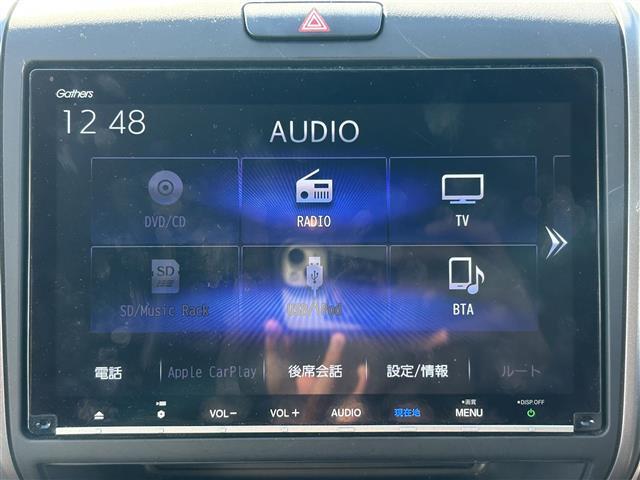 フリード Ｇ・ホンダセンシング　純正ナビ　フルセグＴＶ　Ｂカメ　両側電動扉　衝突軽減　クルコン　横滑り防止機能　アイドリングストップ　ドラレコ　ＥＴＣ　シートヒーター　ＬＥＤヘッド　オートライト（3枚目）