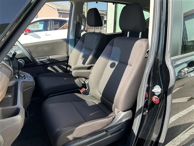 フリード Ｇ・ホンダセンシング　純正ナビ　フルセグＴＶ　Ｂカメ　両側電動扉　衝突軽減　クルコン　横滑り防止機能　アイドリングストップ　ドラレコ　ＥＴＣ　シートヒーター　ＬＥＤヘッド　オートライト（28枚目）