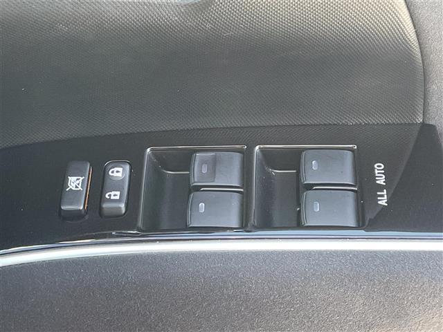 エスティマ アエラス 純正7インチナビ バックカメラ ビルトインETC ドライブレコーダー 両側パワースライドドア クルーズコントロール 衝突軽減カメラ 車線逸脱防止機能 LEDヘッドライト オートライト オートハイビーム(39枚目)