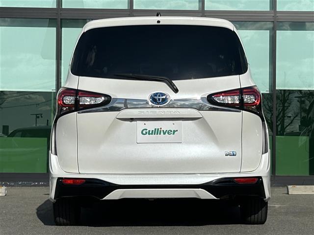 シエンタ ハイブリッドG 社外10インチフローティングナビ バックカメラ 両側パワースライドドア モデリスタエアロ 運転席シートヒーター 革巻きステアリング ステアリングスイッチ 衝突軽減カメラ 車線逸脱防止機能 クルコン(15枚目)