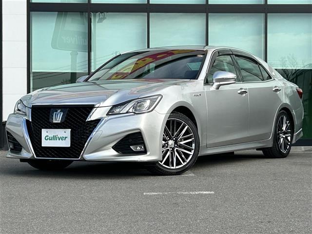 クラウンハイブリッド アスリートＳ　後期型　純正８インチナビ　バックカメラ　衝突被害軽減ブレーキ　レーダークルーズコントロール　横滑り防止装置　前後コーナーセンサー　ドライブレコーダー　ＥＴＣ　パワーシート　シートヒーター　フォグランプ（14枚目）