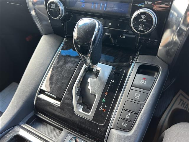 ヴェルファイア ２．５Ｚ　Ｇエディション　純正１０インチナビ　純正１２．１インチフリップダウンモニター　バックカメラ　モデリスタエアロ　シートヒーター　シートベンチレーション　パワーシート　シートメモリー　両側パワスラ　ＥＴＣ　ＡＣ１００Ｖ（31枚目）