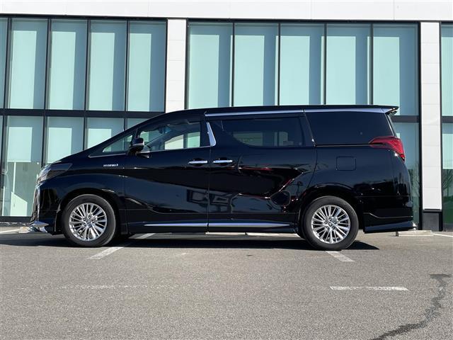 アルファードハイブリッド ＳＲ　Ｃパッケージ　純正ナビ　ＤＶＤ　バックカメラ　モデリスタ製エアロ　ＢＳＭ　サンルーフ　純正フリップダウン　レザーシート　シートヒーター　ベンチレーション　パワーバックドア　デジタルインナーミラー　両側パワスラ（17枚目）